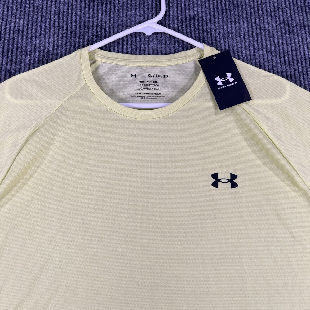 Under Armour Shirt Mens XL Extra Large Yellow Short Sleeve Loose‎ Fit Tech New